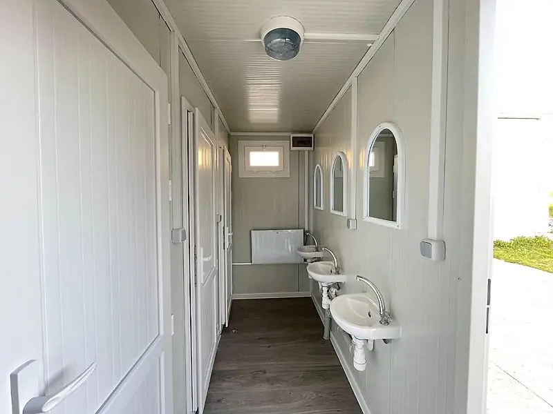 sanitary container, 6 x (toilet + sink) 240×600 sanitary container, 6 x (toilet + sink) 240×600